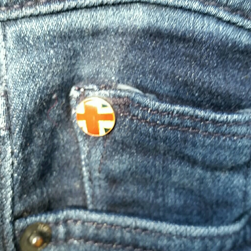 Petite Hudson Signature Boot Cut Jeans - Picture 8 of 8